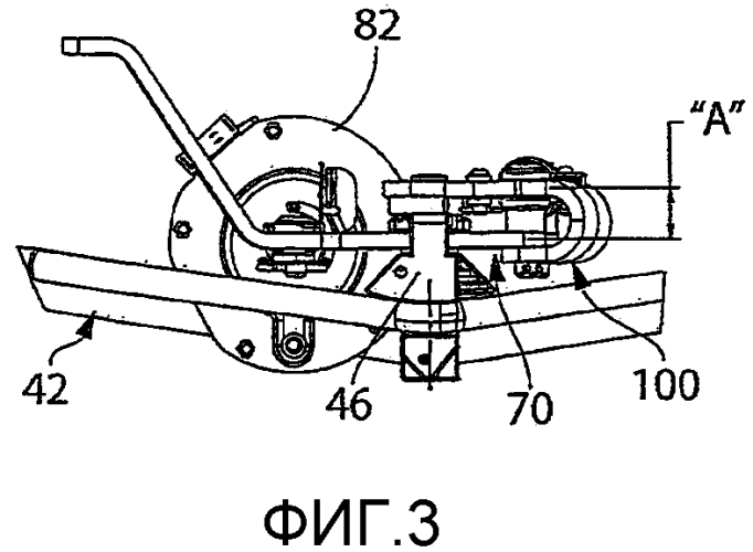 Установленное на железнодорожной вагонной тележке тормозное приспособление, имеющее приподнятое соединение передающего усилие элемента с рычагом переключения (патент 2573683)