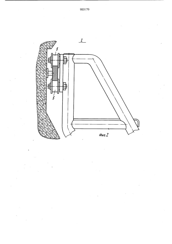 Лестница для перехода с неподвижного основания на поворотную часть (патент 953170)