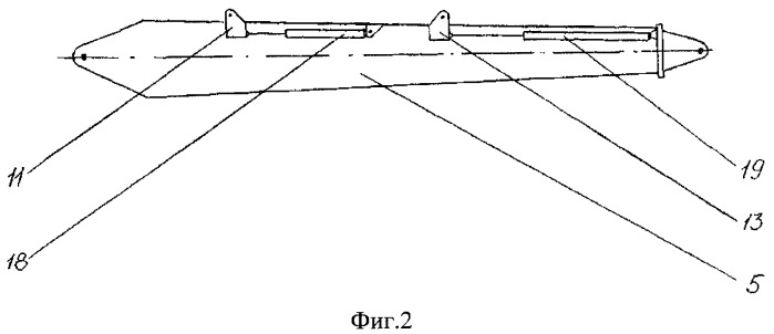 Рычажное рабочее оборудование стволовой погрузочной машины с управляемым грейфером (патент 2370598)