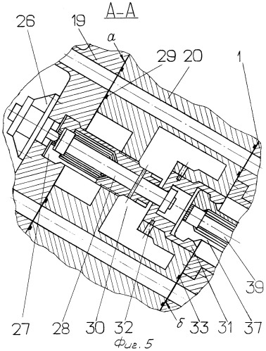 Устройство отвода коммуникаций с разъемным соединением (патент 2282095)