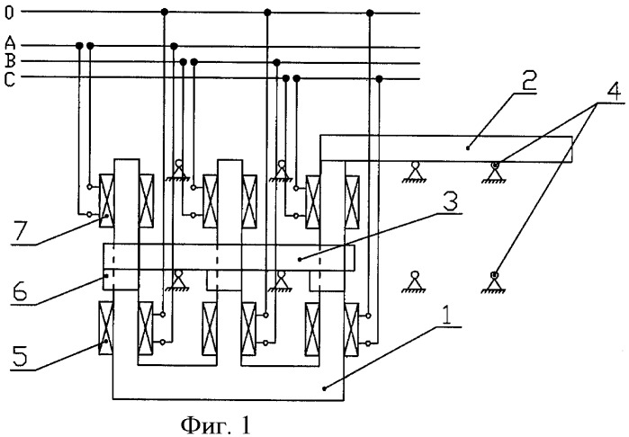 Трехфазное устройство для регулирования напряжения (патент 2395894)
