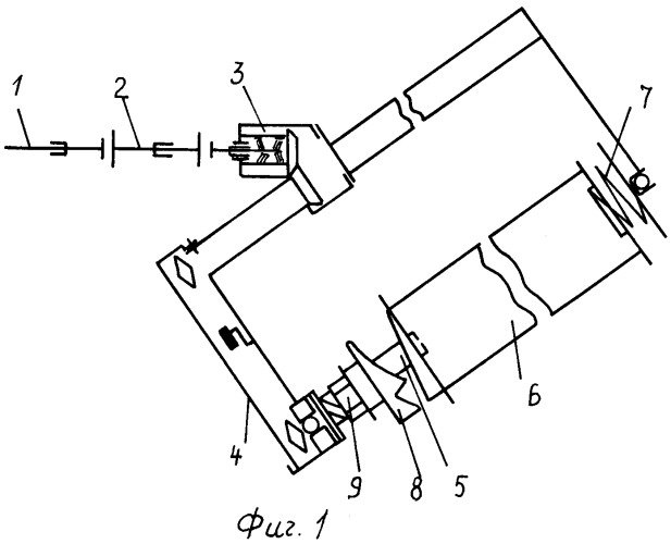 Малогабаритная подметально-уборочная машина (патент 2259440)