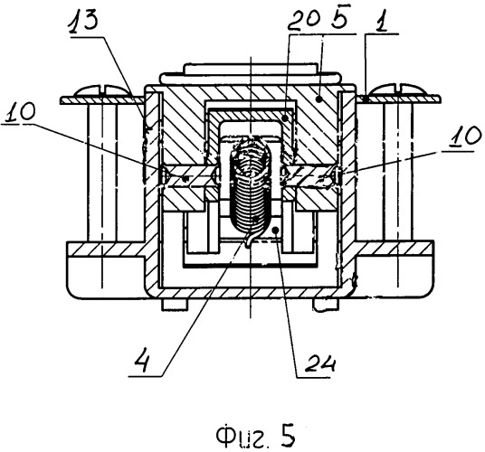 Приспособление для соединения между собой двух элементов конструкции (патент 2457370)