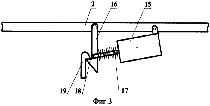 Транспортирующее устройство для упорядоченной укладки крупногабаритных прямоугольных тюков растительных материалов (патент 2354103)