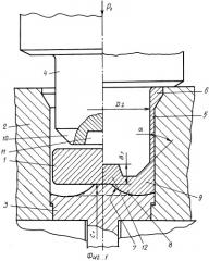 Способ изготовления стаканов с двумя фланцами (патент 2257280)