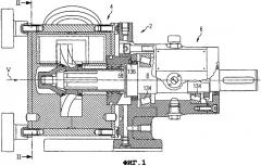 Объемный насос роторного типа, содержащий скребок и направляющую для скребка (патент 2378535)