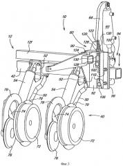 Устройство для сева с приспособлением для внесения удобрений, установленным на переднем валу (патент 2383121)