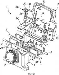Распределительная коробка, в частности, для осветительных кабелей в туннелях (патент 2507656)