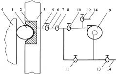 Устройство уплотнения грузовых трюмов безлюковых контейнеровозов (патент 2595368)
