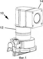 Механизм с вертикальным полем для усилителя поля зрения (патент 2361250)
