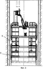 Способ строительства вертикальной выработки буровзрывным способом с тюбинговой обделкой и проходческий комплекс для осуществления способа (патент 2493367)