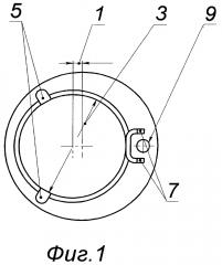 Регулируемый упор ригеля для металлических дверей и способ его установки (патент 2594902)