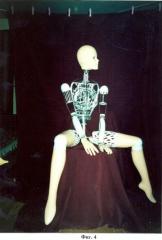 Театральная кукла и кисть куклы (патент 2349360)