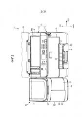 Вмещающий вмещающие жидкость корпусы приемник, устройство подачи жидкости и устройство эжекции жидкости (патент 2619026)