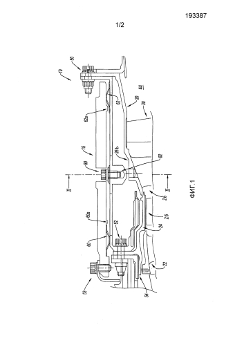 Способ крепления экранирующей оболочки на корпусе турбины и система крепления для его реализации (патент 2584744)