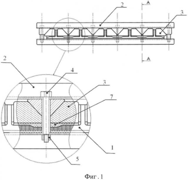 Устройство для крепления композиционных стрингерных панелей (патент 2662054)