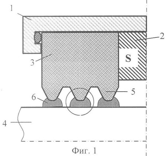Магнитожидкостное уплотнение вала (патент 2353840)