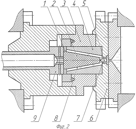Способ бронирования конического заряда твердого ракетного топлива на термопластавтомате (патент 2538841)